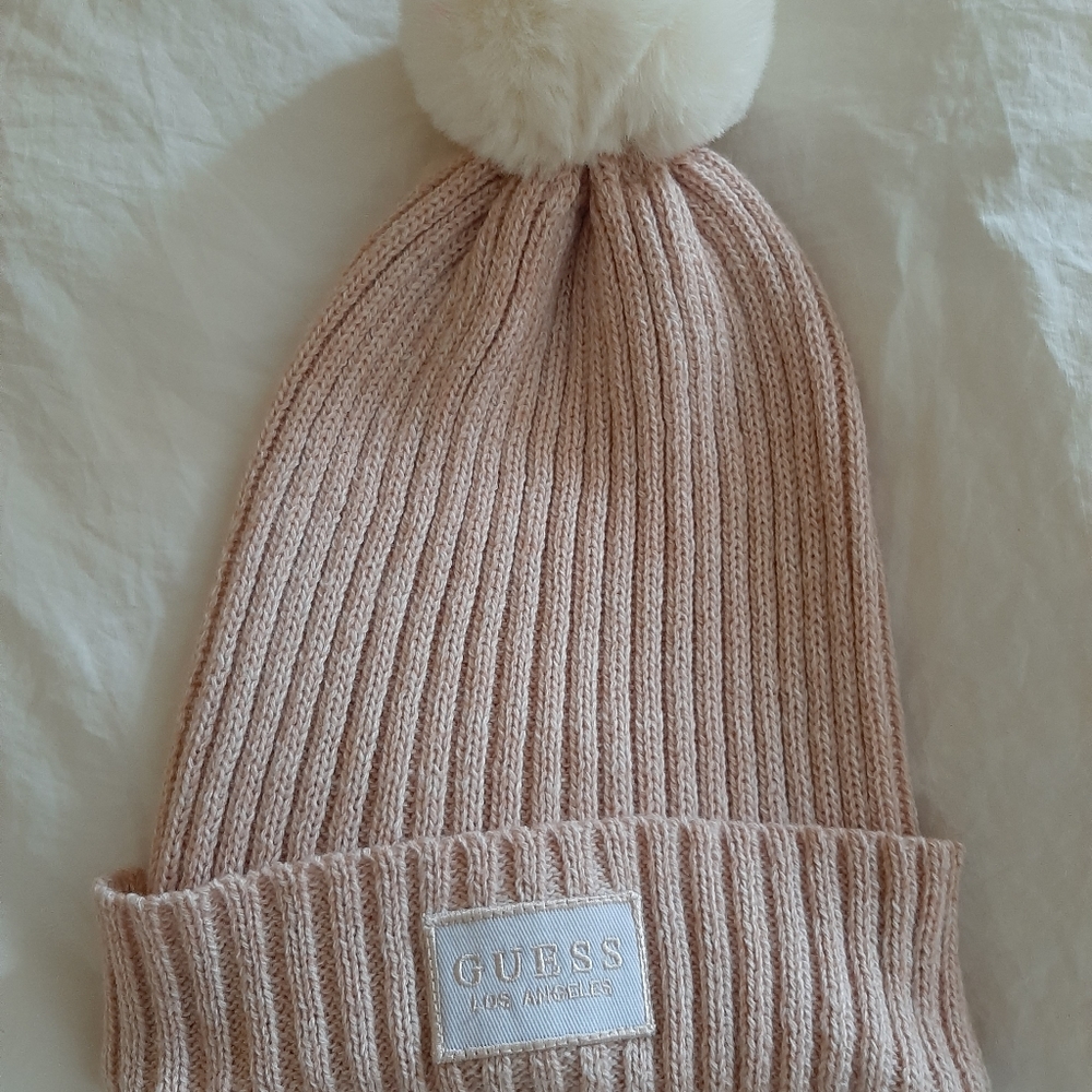 Guess winter hat